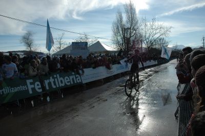 Catorce ciclistas seleccionados para el Mundial de ciclocross