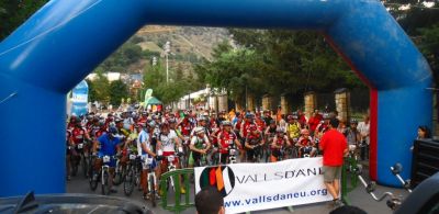 Los bikers descubren las Valls d Àneu 