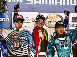 Copa del Mundo de DH: Greg Minnar llega líder al ecuador