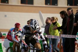 Me he divertido mucho durante la carrera asegura Unai Yus en Valencia