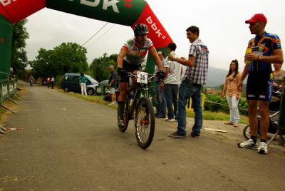 Cinco corredores de Bikezona Cannondale en Barcelona