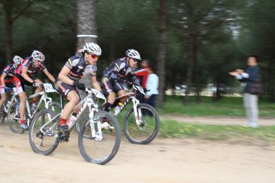 Carlos Macias primer líder del circuito de Huelva