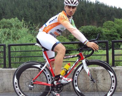 Julian Sanz sigue luchando en la RAAM