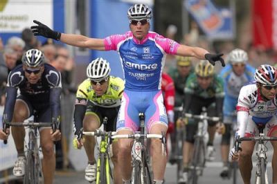 Tour de Francia: Alessandro Petacchi estará en la ronda gala