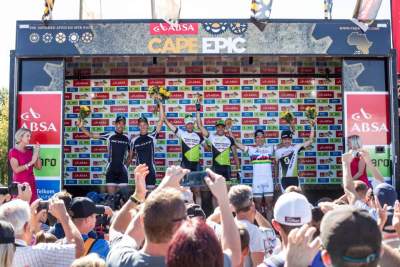 Hermida-van Houts ganan la última etapa de la Cape Epic