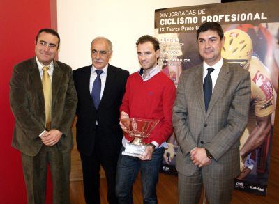 Alejandro Valverde premiado en Cuenca