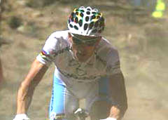 Julien Absalon gana en Champery y se consolida como líder