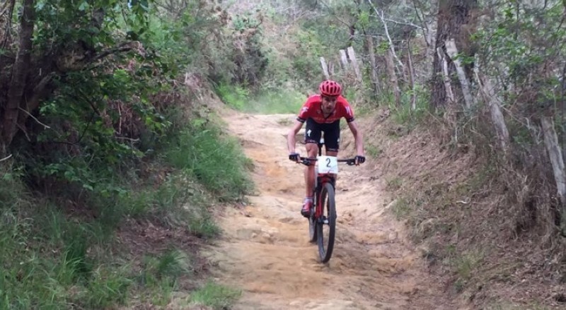 Aitor Hernández, campeón de Bizkaia de BTT en Getxo