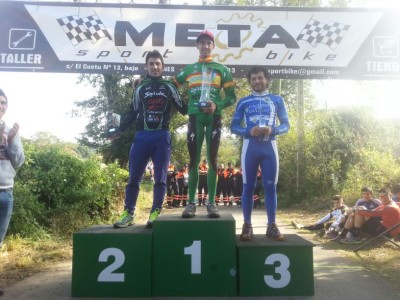 Aitor Hernández consigue la victoria en Llanes