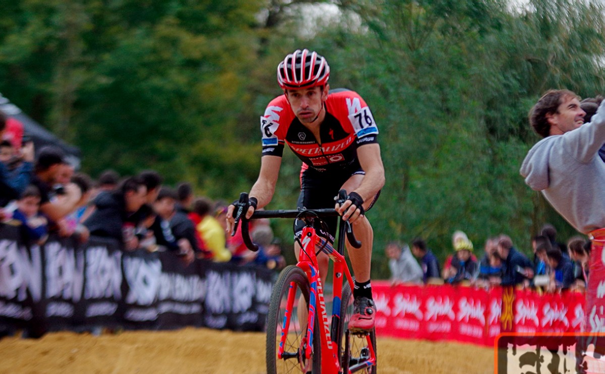 Aitor Hernández y Olatz Odriozola ganan el Campeonato de Euskadi  de CX