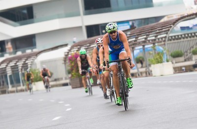 Alberto Romero y Miriam Muñoz campeones del Valencia Triatlón