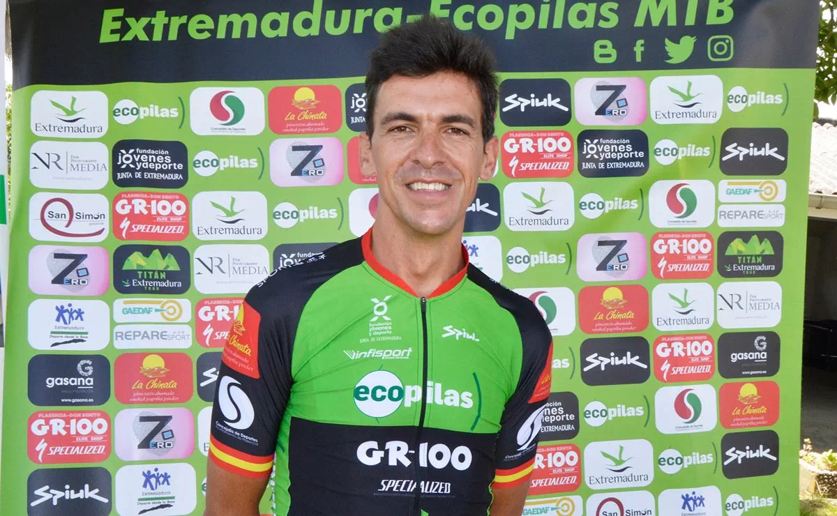 Alejandro Díaz de la Peña continuará en 2021 con Extremadura-Ecopilas MTB