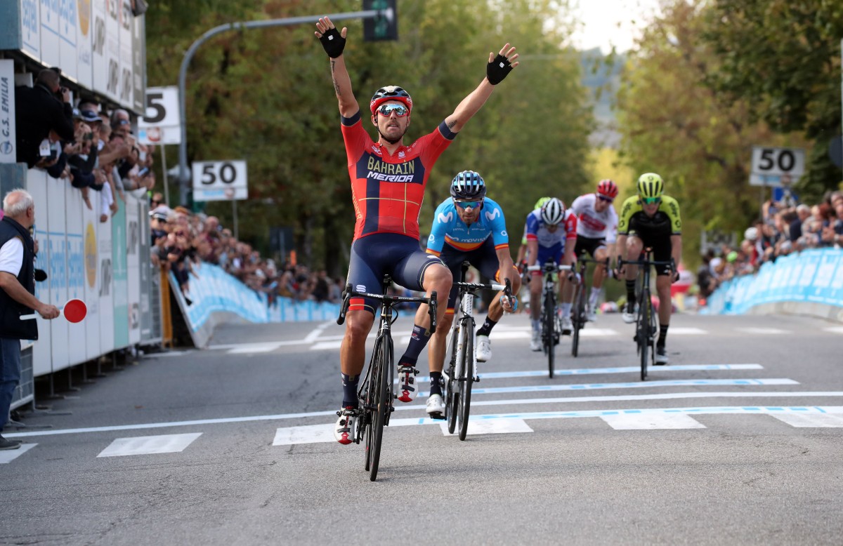 Alejandro Valverde sube al podio en el GP Beghelli