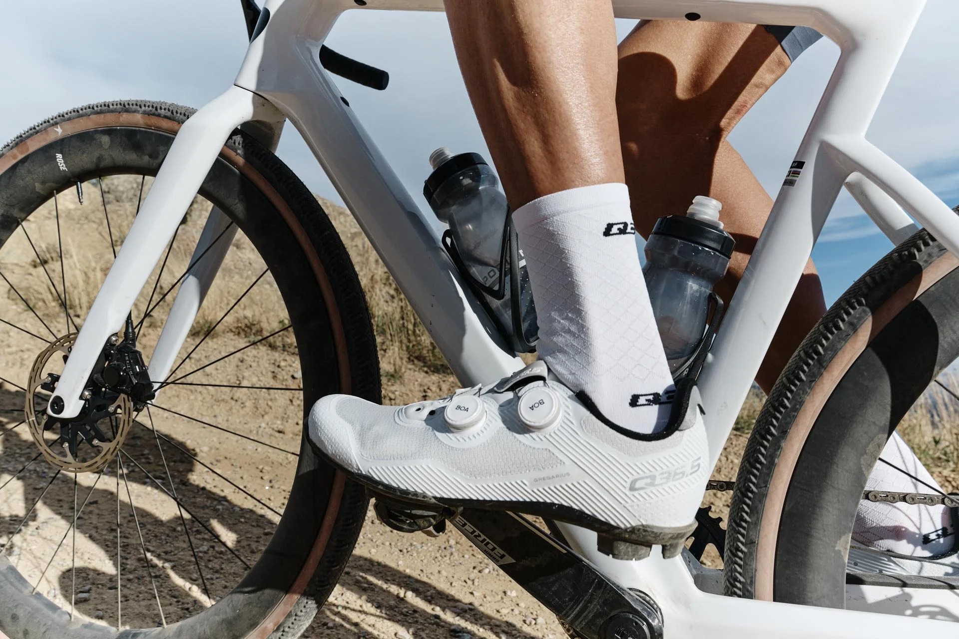Análisis de las  Nuevas Zapatillas Q36.5 Gregarius Road vs. Adventure