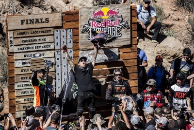 Andreu Lacondeguy gana el Red Bull Rampage 2014