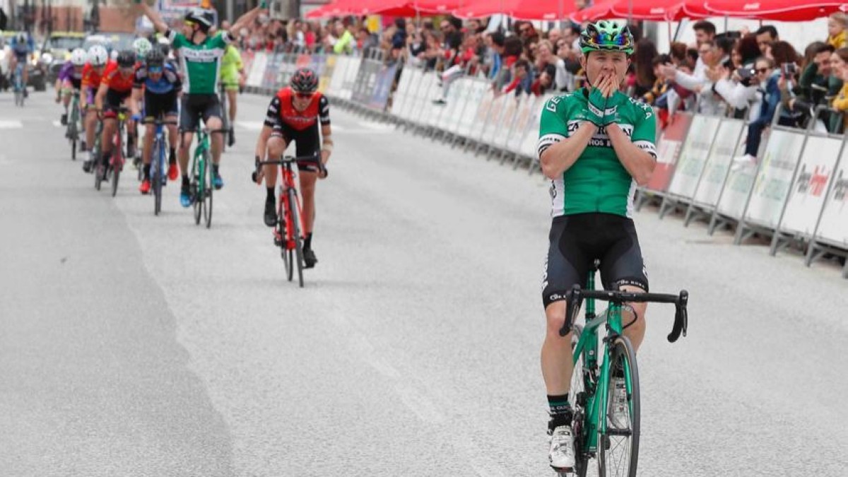 Antonio Gómez se impone en la Clásica Torredonjimeno