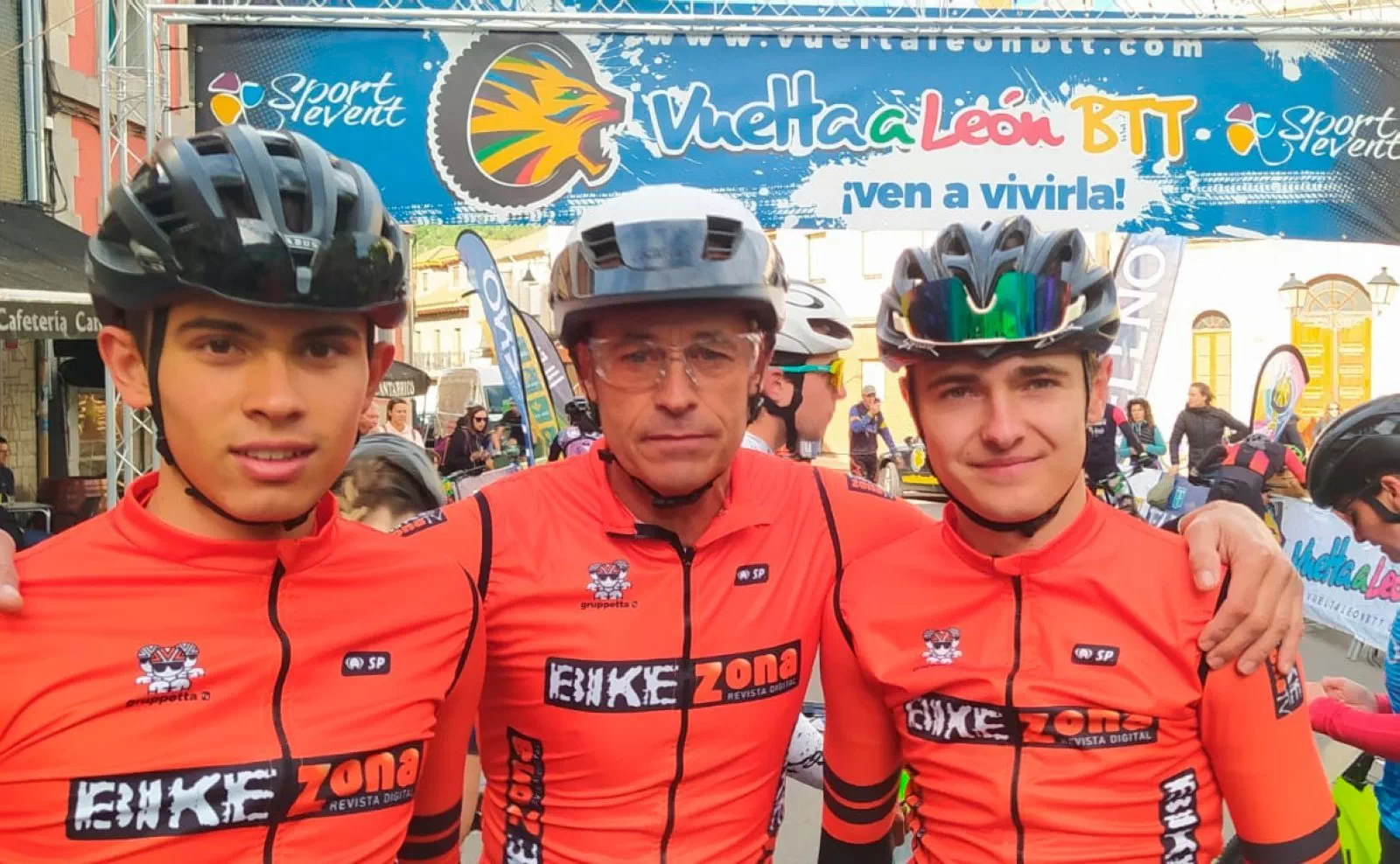 Así vivió el Bikezona Team la Vuelta a León BTT 2023