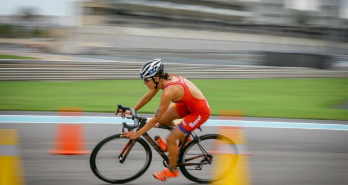 Atropellada mientras entrenaba la triatleta Carolina Routier