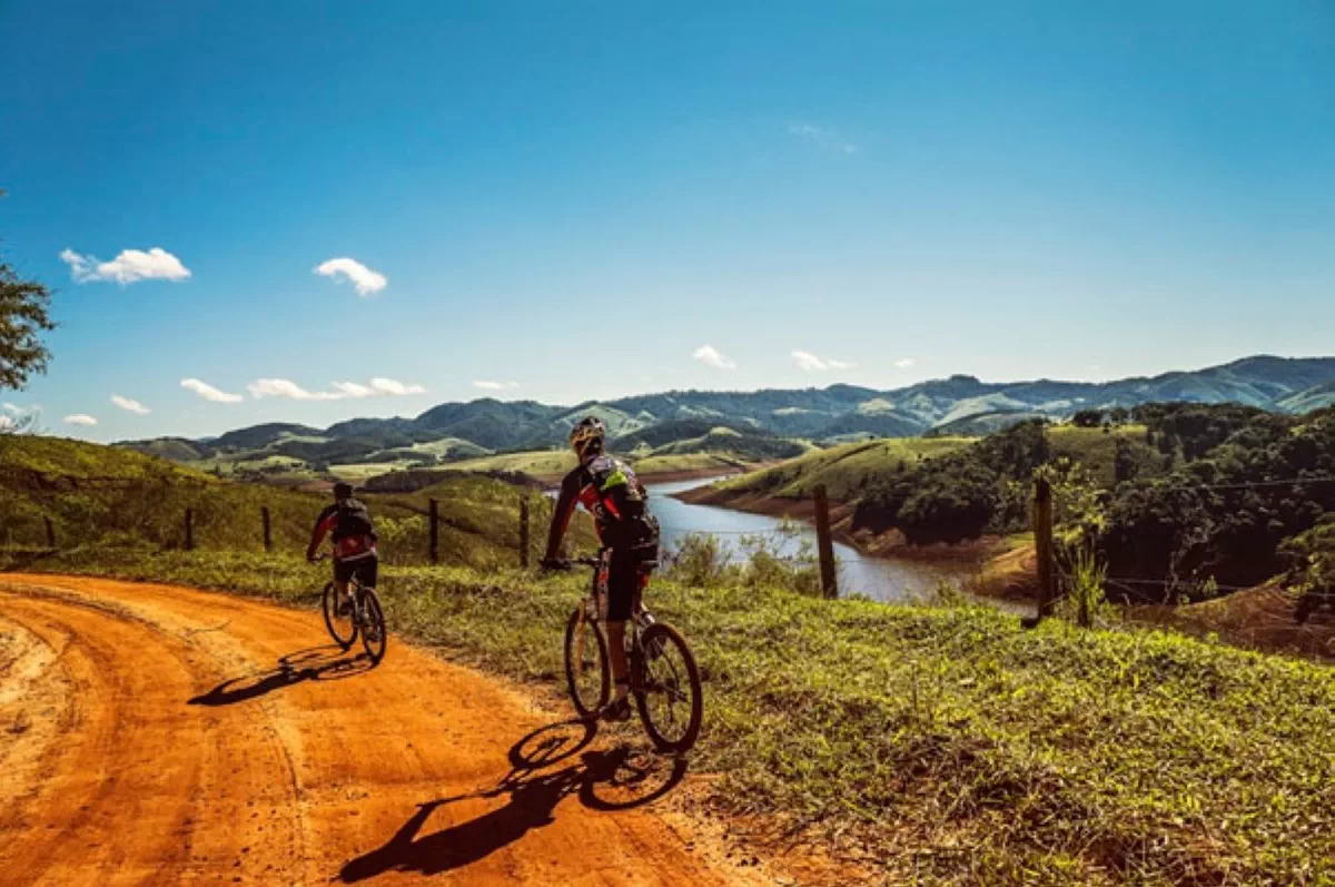 Aventúrate a la montaña con una bicicleta MTB