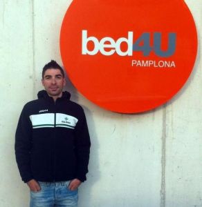 El Team Caja Rural se concentra en Pamplona