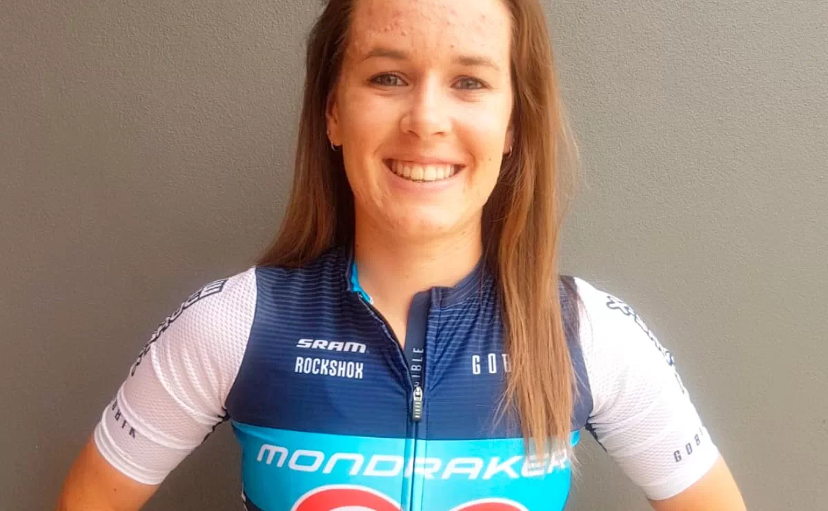 Bec McConnell ganadora en el Campeonato de Oceanía de XCO