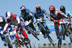 Doble espectáculo en la Copa del Mundo Supercross BMX