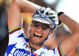 Boonen repite victoria en el infierno de la Paris - Roubaix