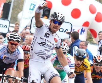 Bretagne-Seché y SPIUK buscarán la participación en el Tour 2015