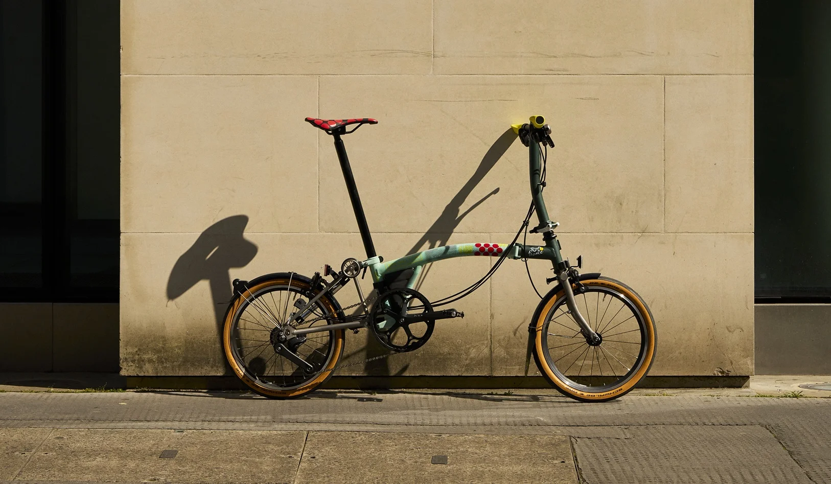 Brompton y el Tour de France se unen para crear dos bicicletas de edición limitada