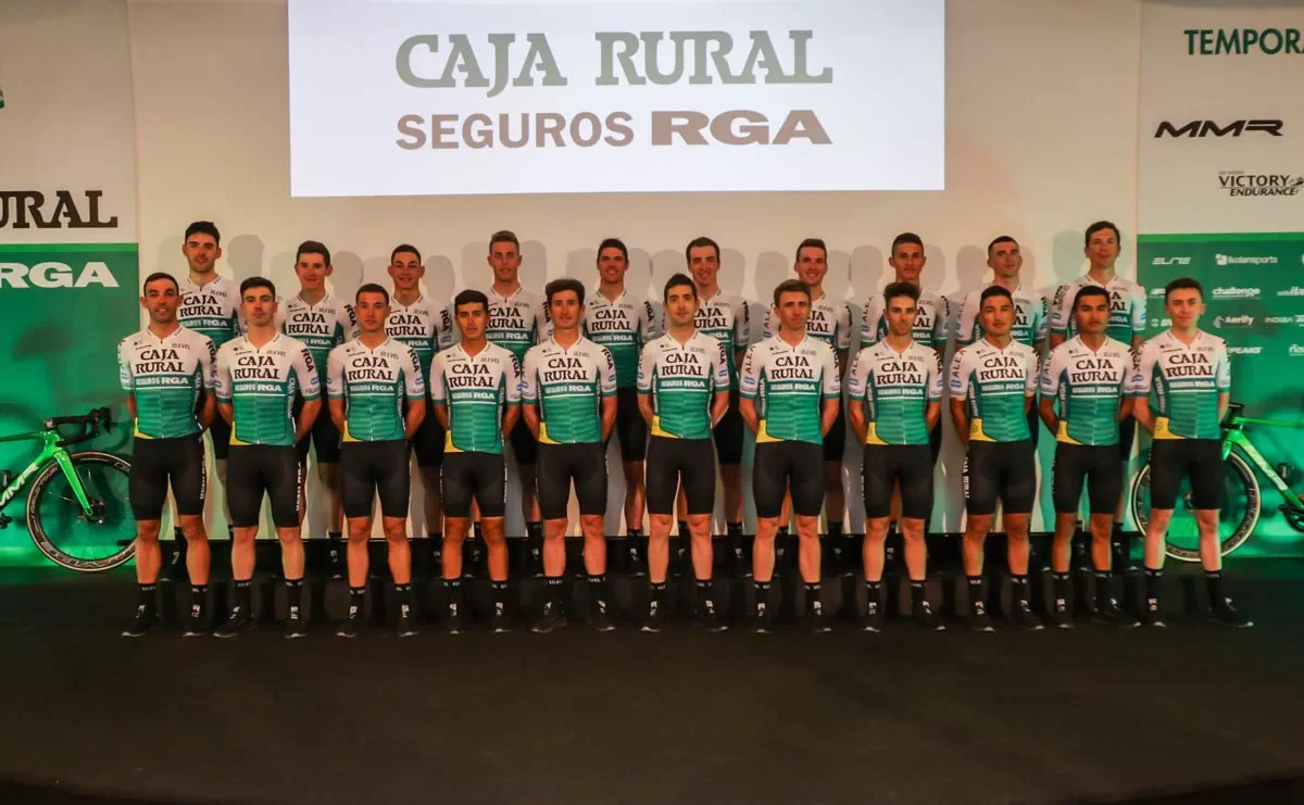 Caja Rural-Seguros RGA presenta en Pamplona su equipo 2022