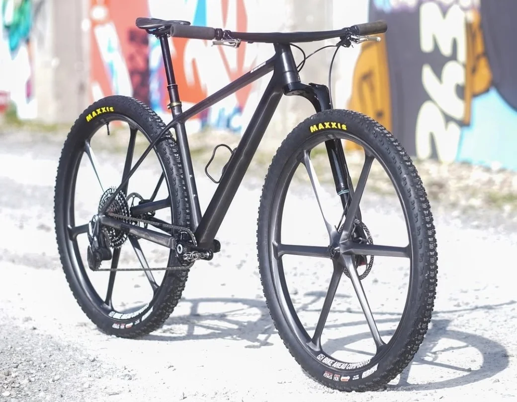 Cannondale rompe los esquemas del MTB con su nueva Lefty Ocho específica para 32 pulgadas