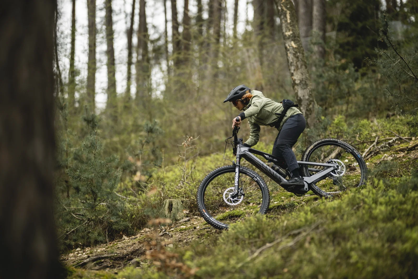 Canyon ya cuenta con su primera E-MTB Light: Te presentamos la Neuron:Onfly