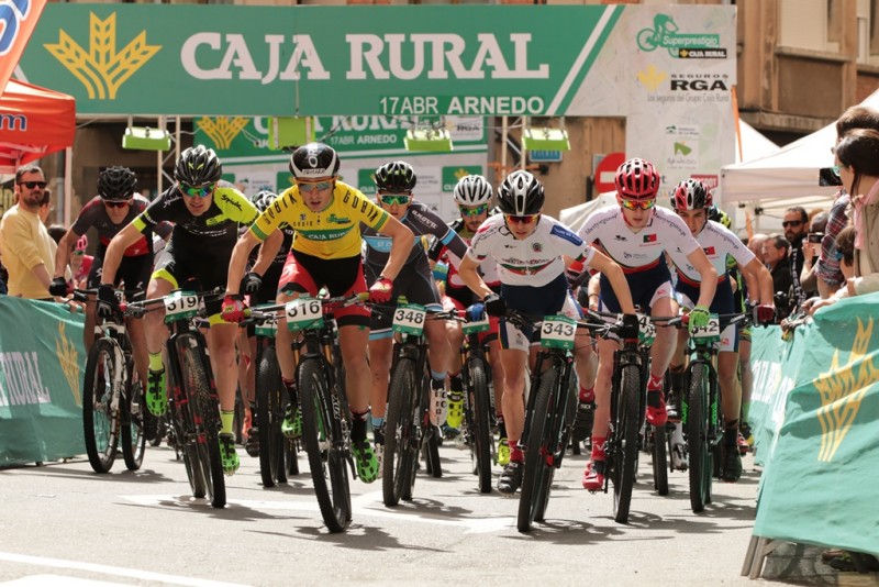 Carlos Coloma favorito en Estella, última prueba del Superprestigio MTB