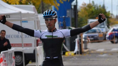 Carlos Hernández es el más fuerte en el ciclocross de Coslada