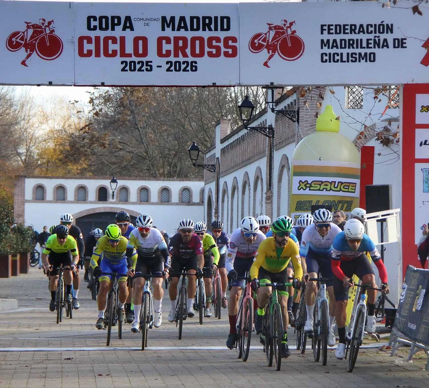 Celia Romo y Miguel Díaz Campeones Absolutos en un Espectacular Campeonato de Madrid de Ciclocross 2025