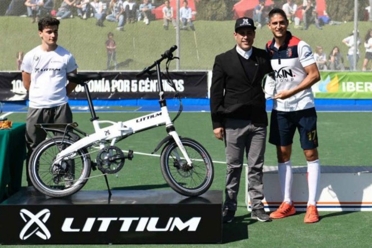 Ciclismo urbano y hockey hierba de la mano gracias a Littium