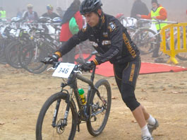 Xavi Clota del BikeZona-Conor Primer Sub-23 en el Duatlón de Mataró