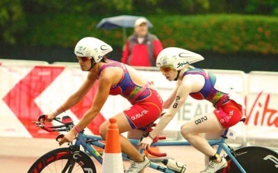 Colabora con la triatleta Susana Rodríguez