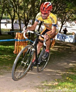 Comienza el barro para el Team X-Sauce /Fuji