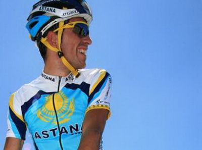 Alberto Contador homenajeado en la Vuelta