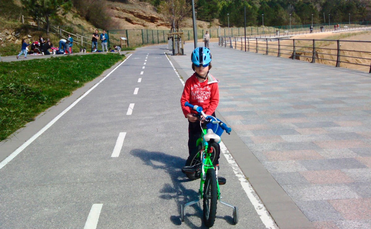 Coronavirus: Los niños podrán salir con su bicicleta o patinete