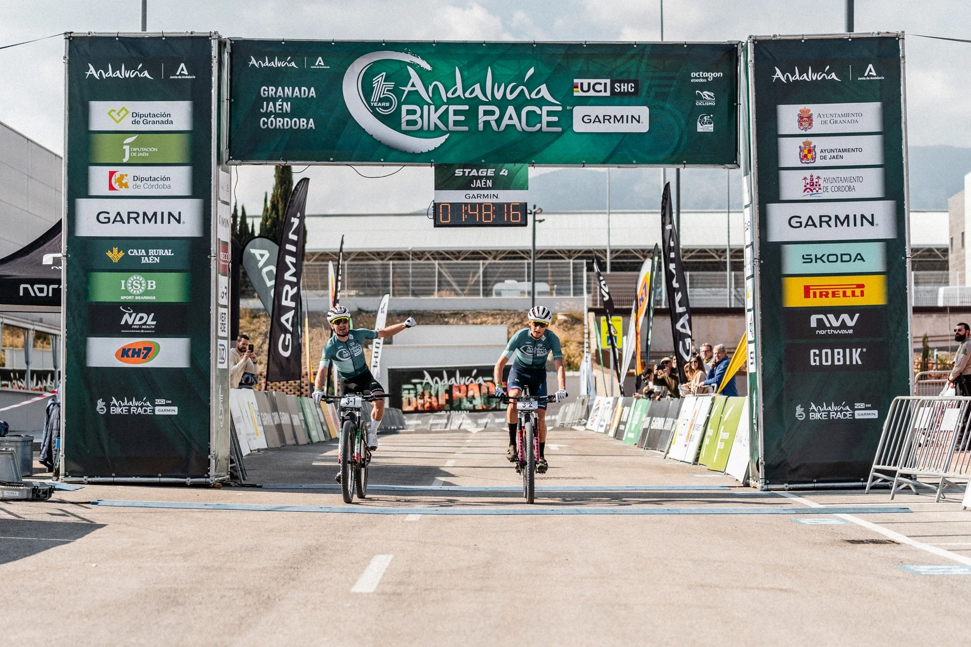 Cuarta Etapa Andalucía Bike Race 2025 - Fabian Rabensteiner y Casey South son más líderes que nunca tras el doblete en Jaén