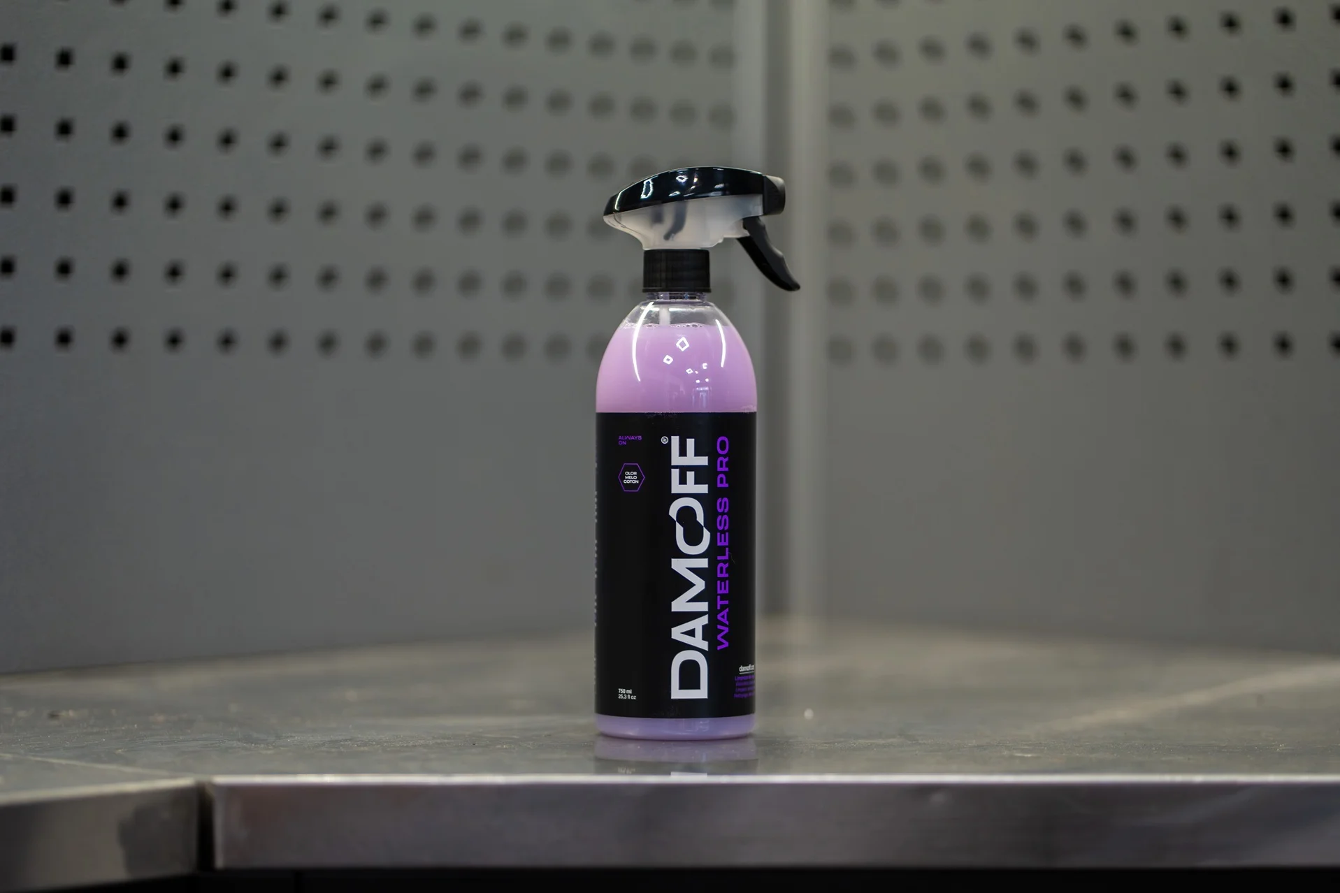 Damoff lanza Waterless Pro, el nuevo limpiador en seco 3 en 1 para bicicletas