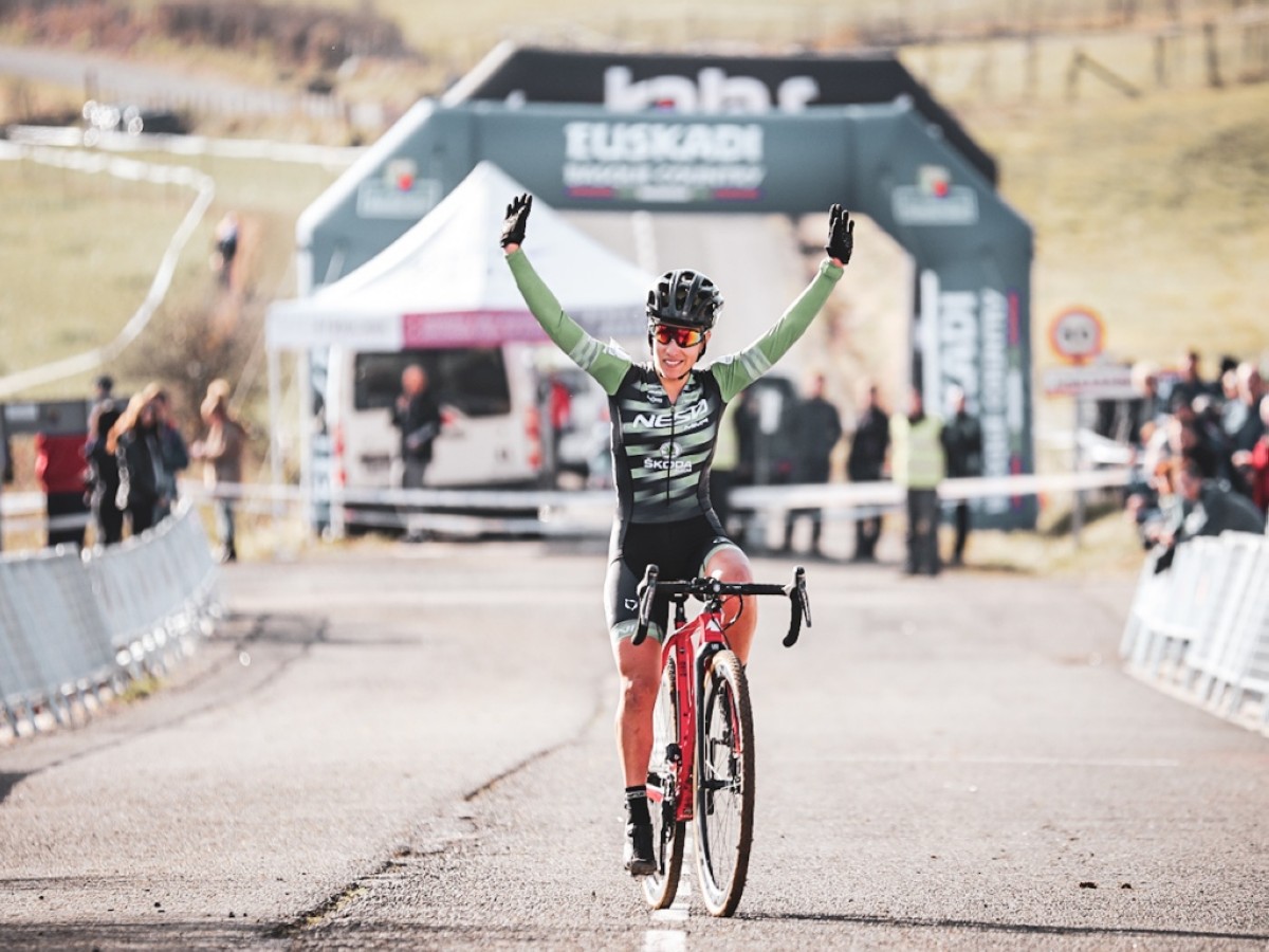 David Menut y Lucía González ganadores en el ciclocross de Ametzaga