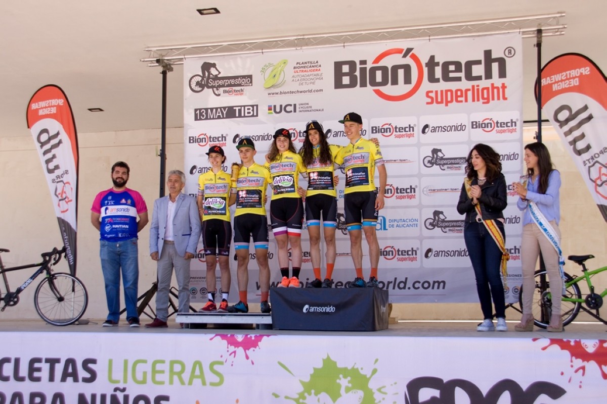 David Valero manda en el Superprestigio MTB Biontech de Tibi