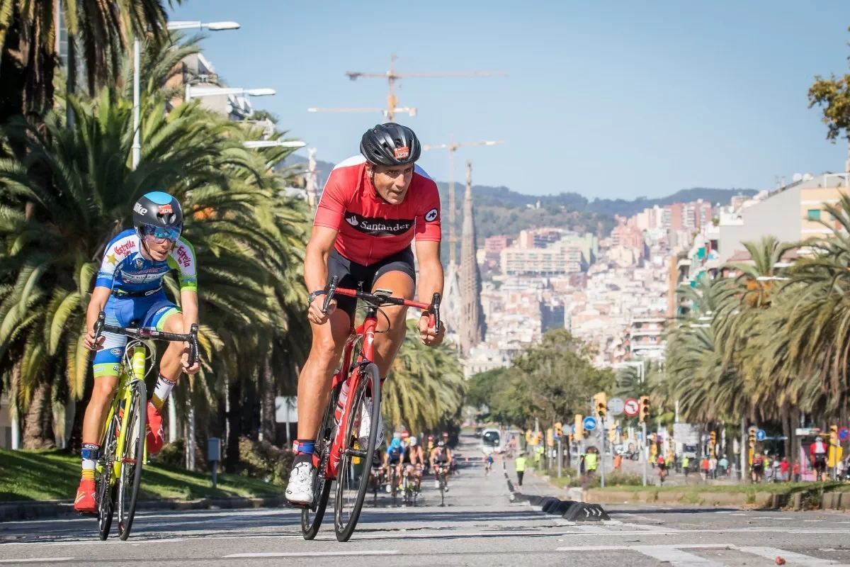 Deporte y solidaridad se dan la mano en Barcelona con 123 a Remontar