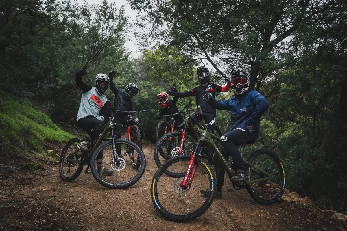 Descubre los equipos que estarán en las Enduro World Series 2021