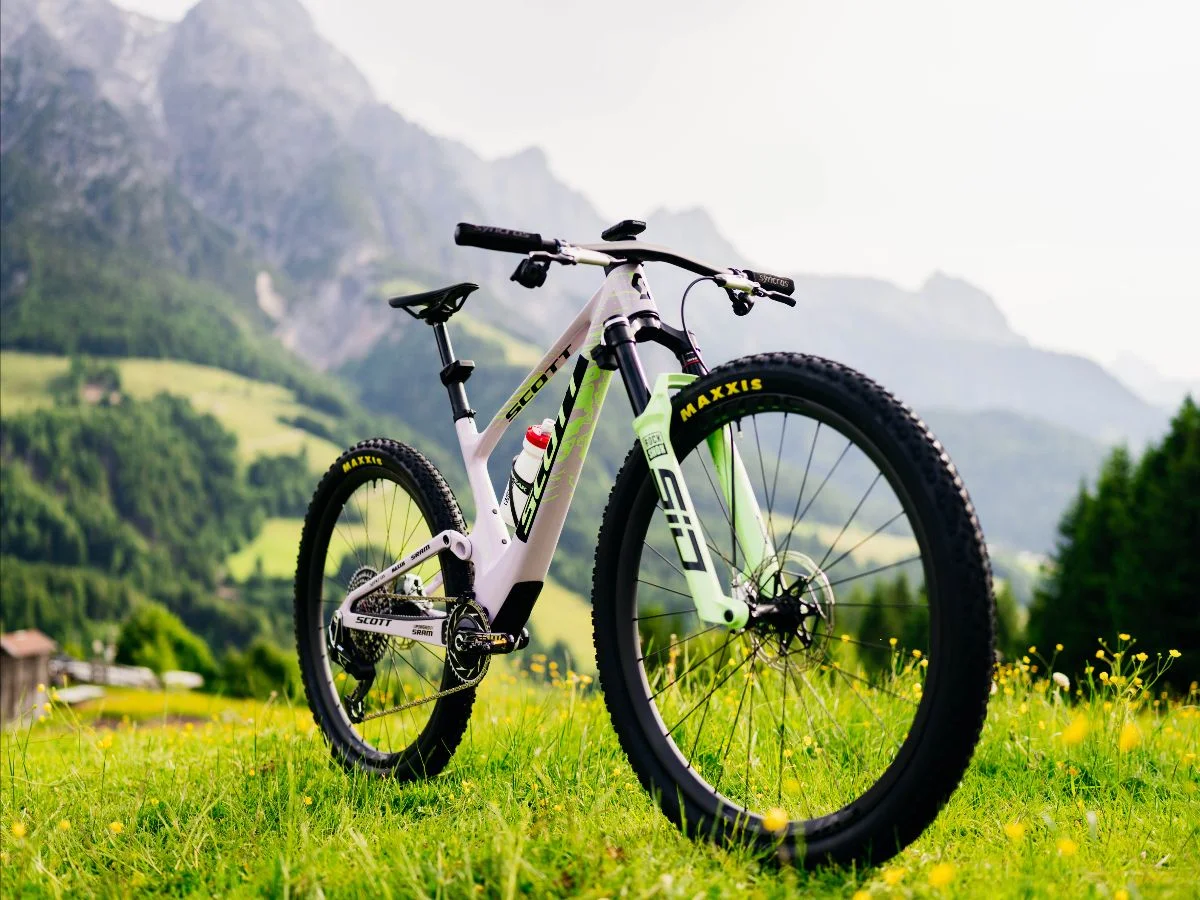 Descubre las nuevas Spark RC con su nuevo diseño Copa del Mundo