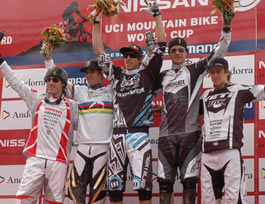 Gee Atherton y Rachel Atherton son los reyes del DHI