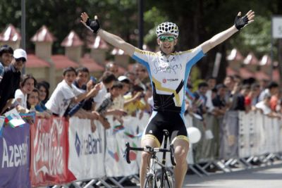 Diego Rubio (Dip. Ávila-Smilekers) gana la 2ª etapa del Tour de Azerbaijan 